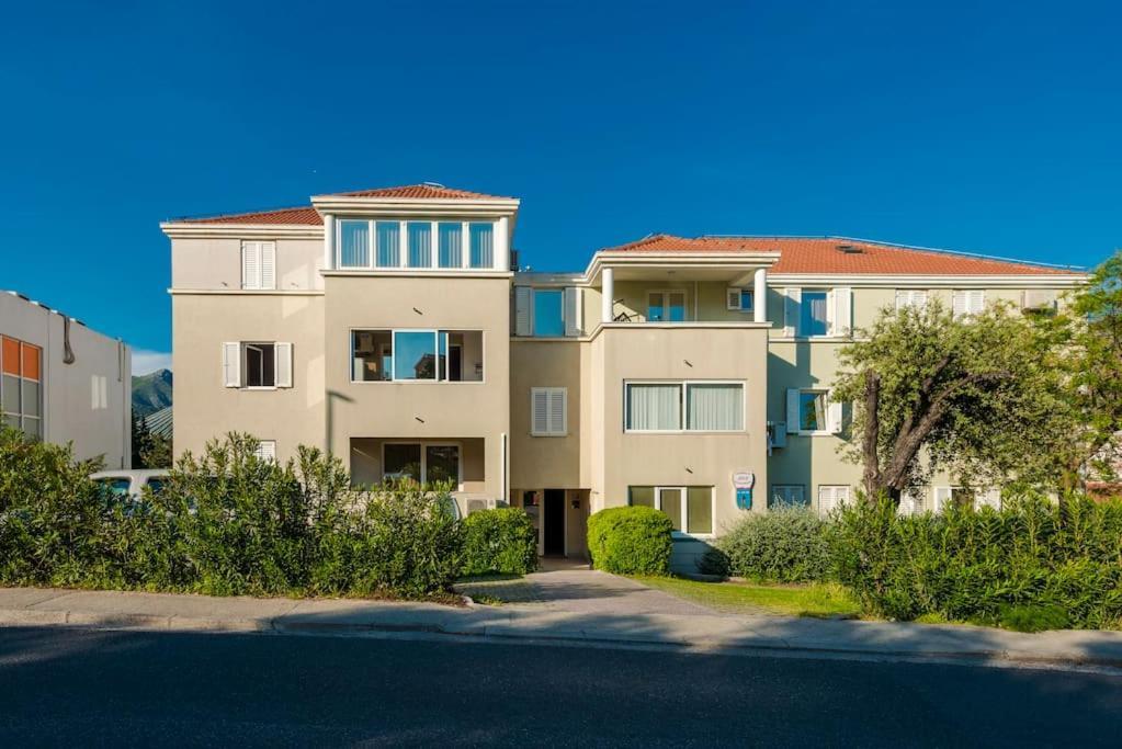 Apartmán Kate With Free Parking